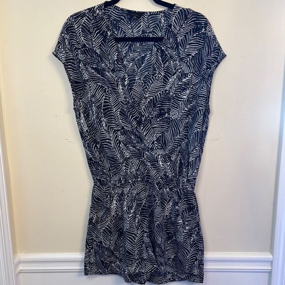 Lumiere Deep V-Neck Leaf Print Romper - Picture 1 of 6